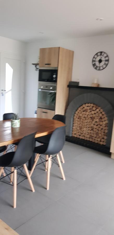 Gite En Campagne 5 Personnes Saint-Gilles  Extérieur photo